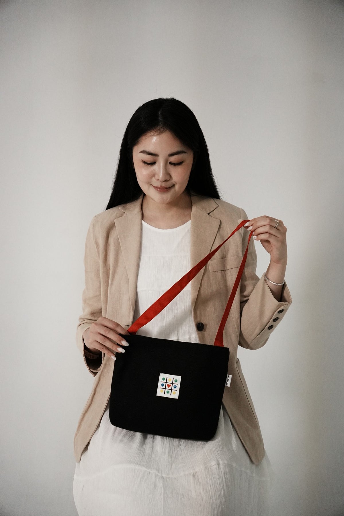Underarm U Bag